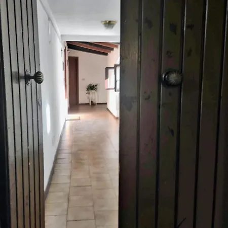 Sopra Le Nuvole Apartment Livorno