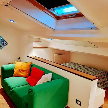 Sopra Le Nuvole Apartment Livorno